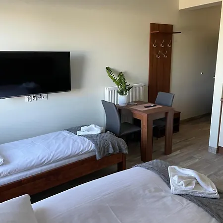 Aparthotel Akant *