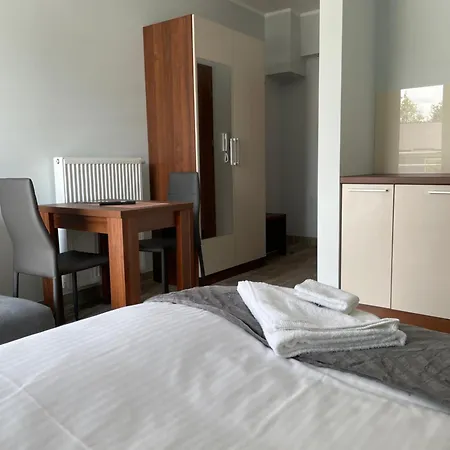 Akant Aparthotel *