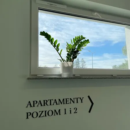 Ξενοδοχείο με διαμερίσματα Akant Ζεστοκόβα