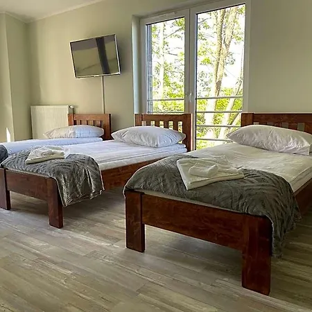 Akant Aparthotel 4*