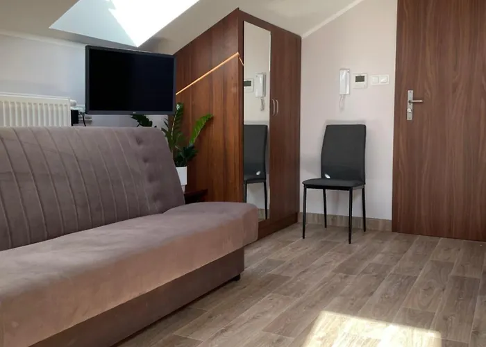 Akant 4* Čenstochová